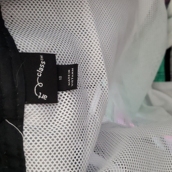 Art Class Rainbow Striped Boy's Board Short Size 18 - Picture 5 of 6